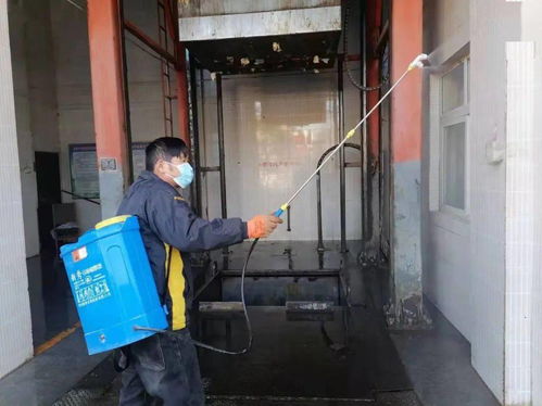 环卫清洁常态化 筑牢疫情防控安全线